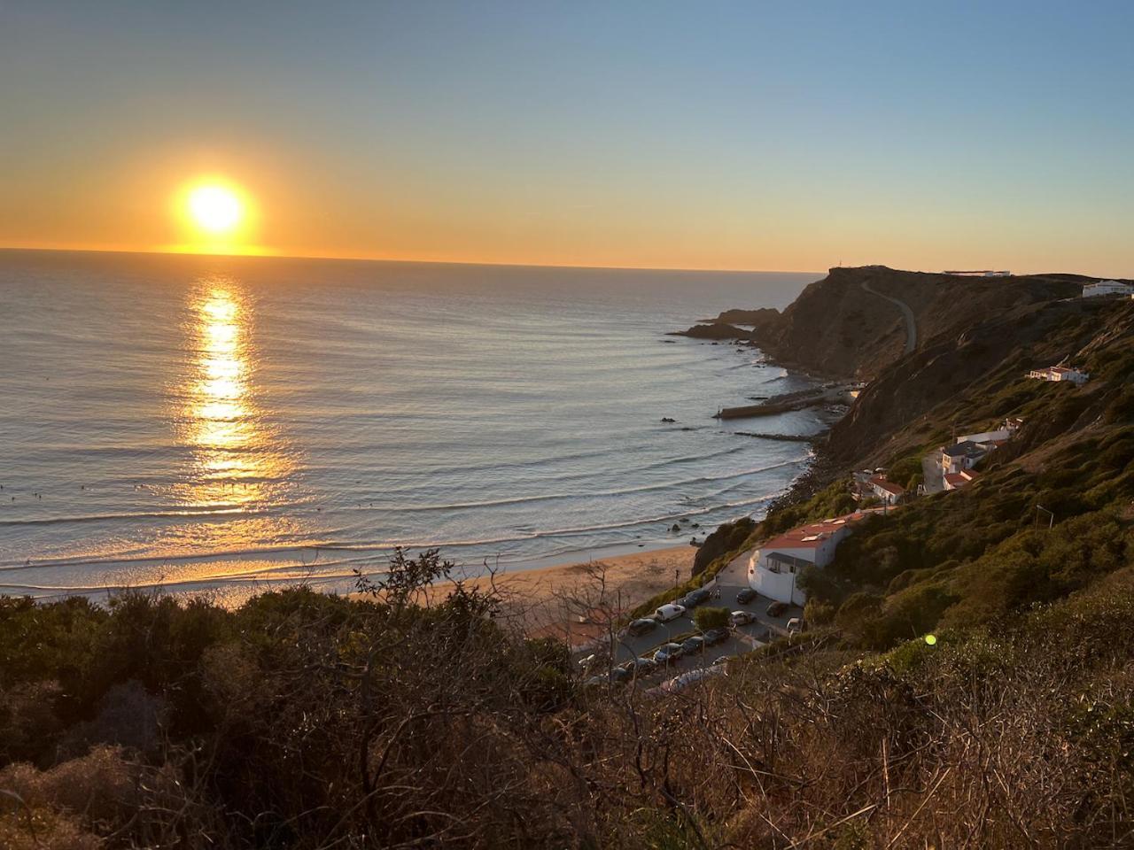 Casa Colina, Walking Distance To Arrifana Beach 알제주르 외부 사진